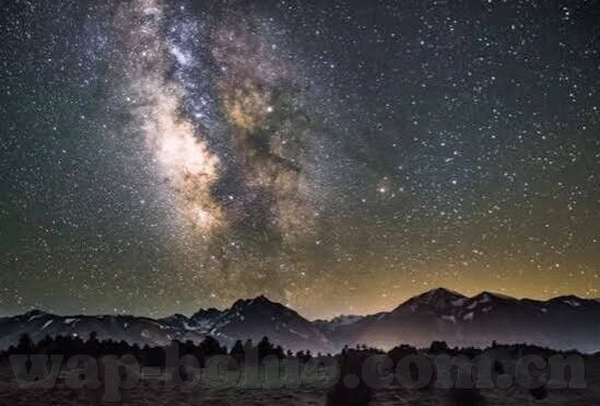 麻豆传媒下载-聚焦麻豆传媒，网络动态的智慧之镜